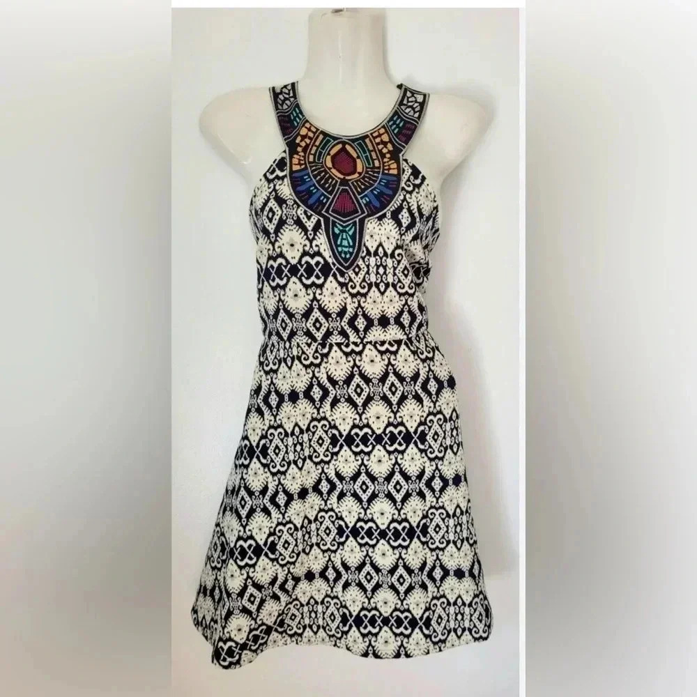 Flying Tomato tribal sleeveless dress size Large
